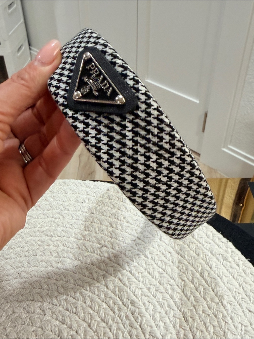 Prada Black and White Houndstooth Padded Headband with Logo Plaque - Picture 3 of 6
